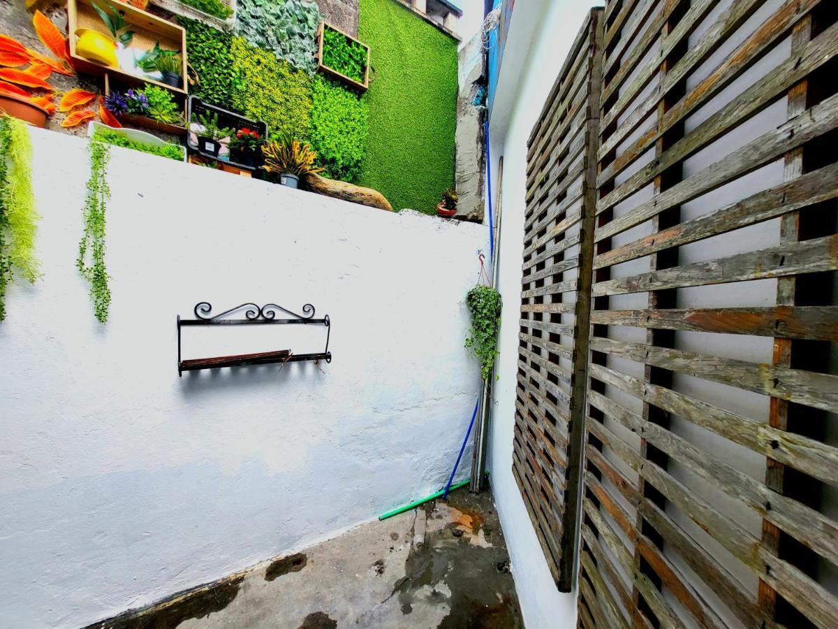 Central House Studio Ponta Delgada Extérieur photo